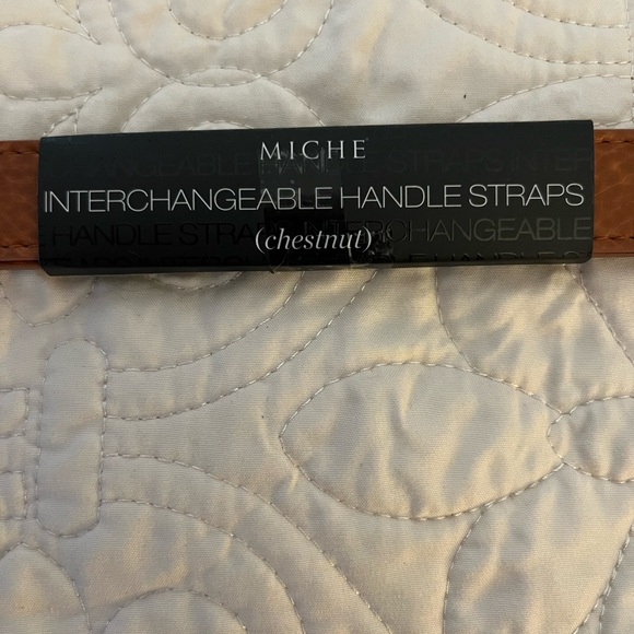 MICHE Interchangeable 13” Handle/Straps Chestnut - Picture 2 of 5